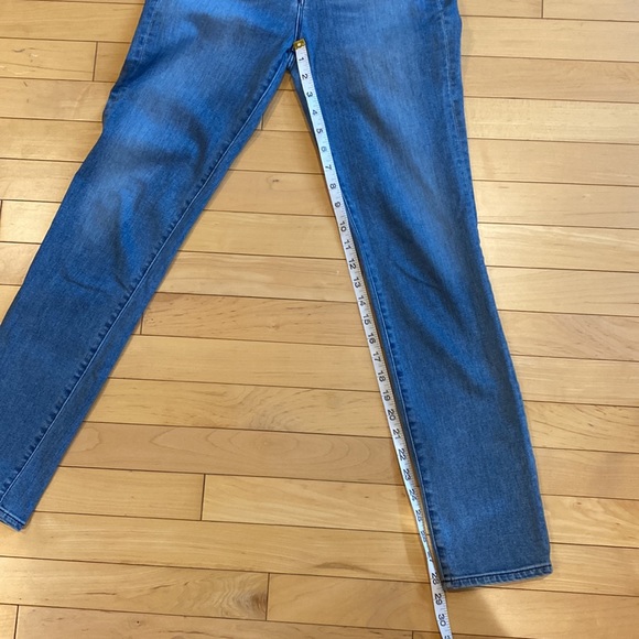 3x1 Light Wash High Rise Skinny - Picture 9 of 9